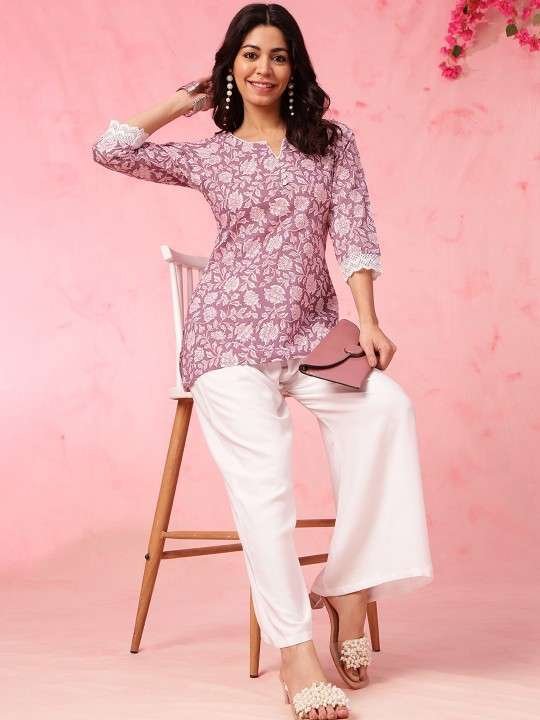 Women's Rayon Floral Printed Straight Short Kurti Set
